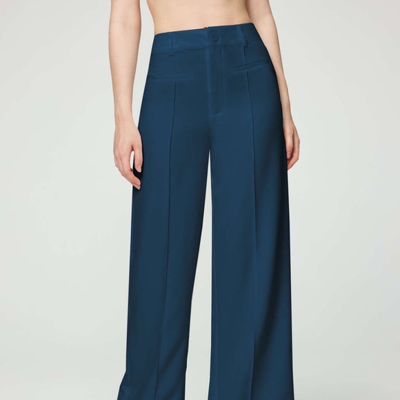 CIDER Two Piece Teal Crop Top and Trouser (xs) - Picture 3 of 6